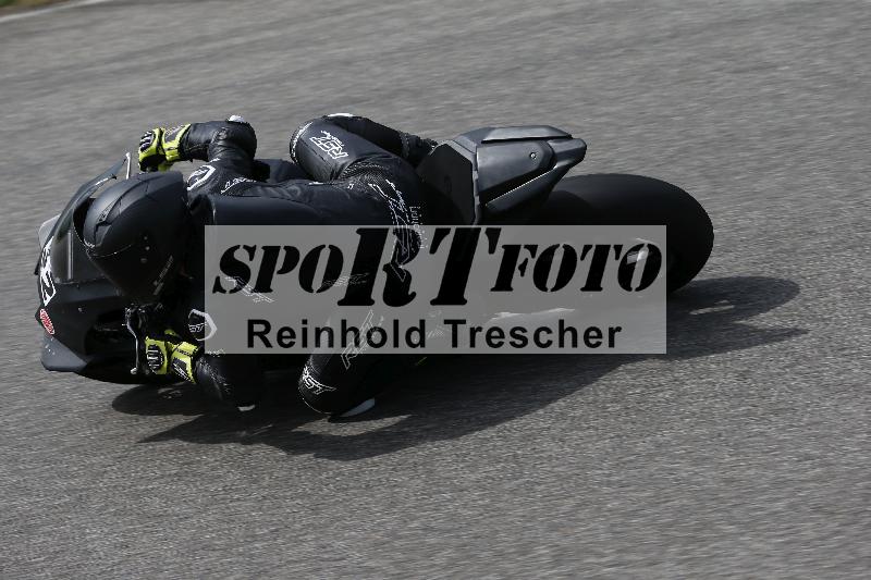 /10 20.04.2026  Pluess Moto Sport ADR/Freies Fahren/22